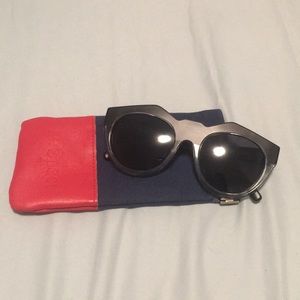 ✨2/40✨Le Specs sunglasses 🕶